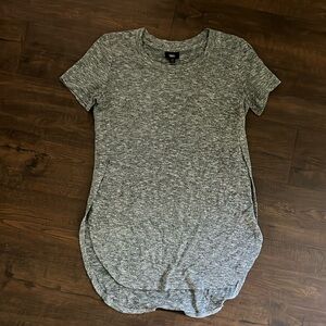 Granite Gray Long Top